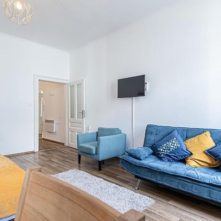 Explore Vienna: 1Br Retreat Near Westbahnhof Exterior photo