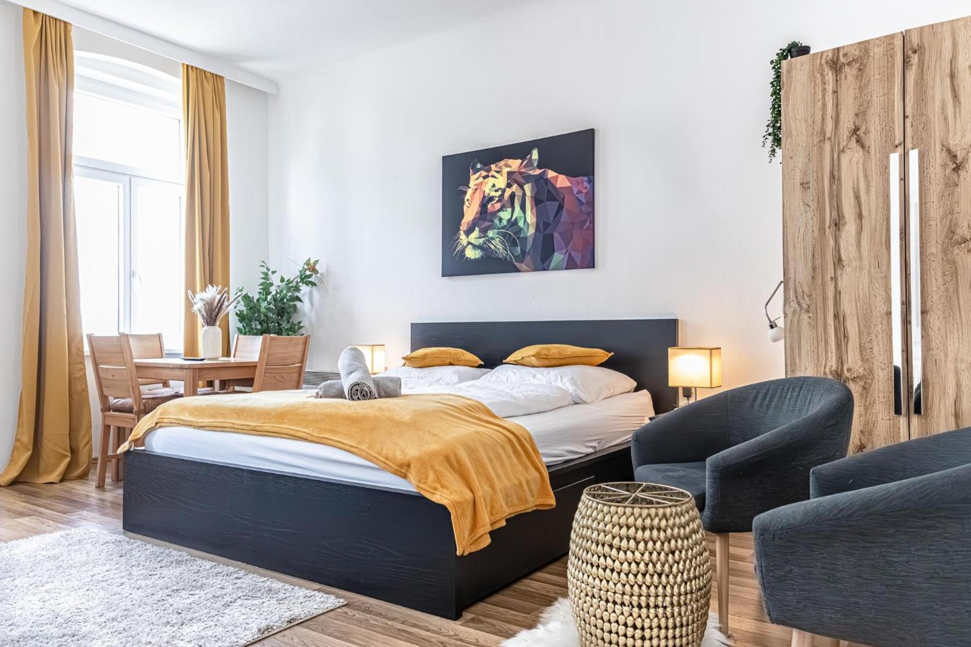 Explore Vienna: 1Br Retreat Near Westbahnhof Exterior photo